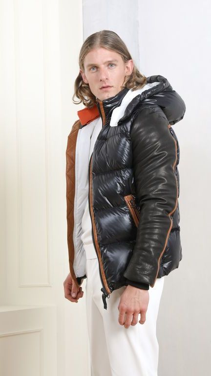 Moncler latour deals